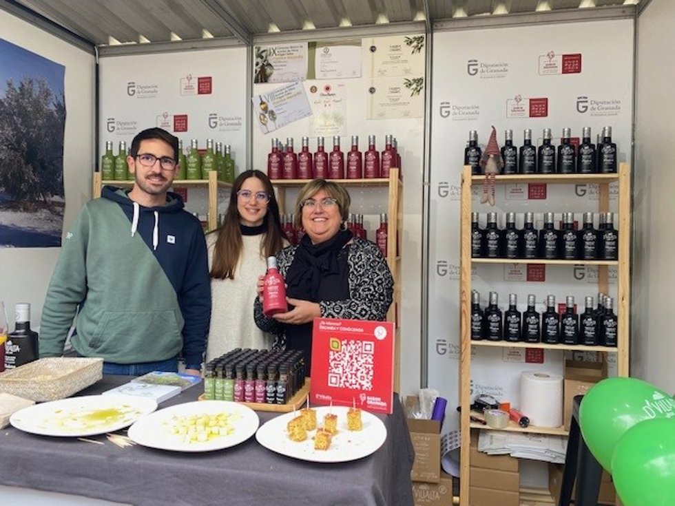El mercado navideño de 'Sabor Granada' abre este domingo al público con 23 empresas de la marca.