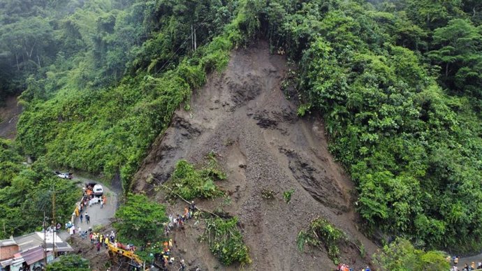 La Unidad Nacional para la Gestión del Riesgo de Desastres (UNGRD)  de Colombia informa del deslizamiento de tierra en Pueblo Rico, Risaralda.