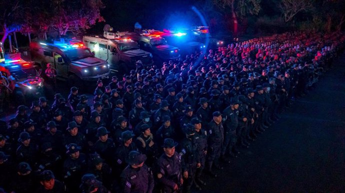 Despliegue de militares y policías en Soyapango, El Salvador