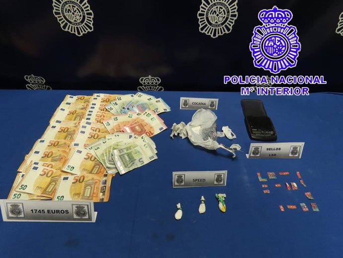 Imagen de la droga incautada en el bar del barrio de Las Delicias