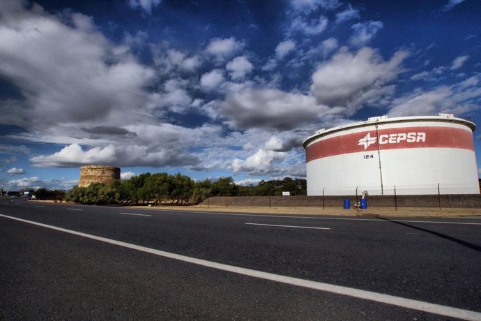 Instalaciones de Petronuba en Huelva.