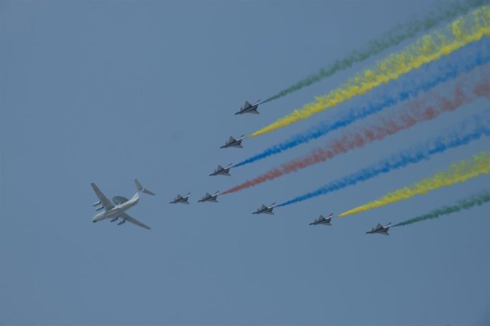 Archivo - Desfile militar en Pekín