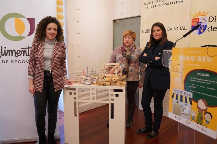 La diputada de Empleo, Promoción Provincial y Sostenibilidad, Noemí Otero.