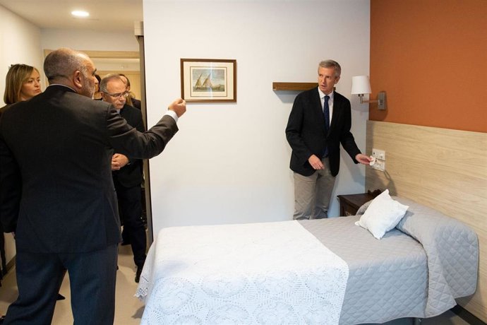 El presidente de la Xunta, Alfonso Rueda, este lunes en la inauguración de la residencia de mayores Raiola-San Marcos