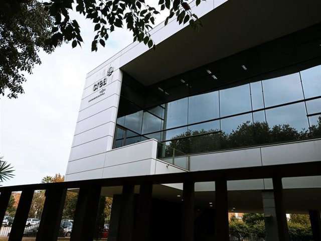 Archivo - El edificio CREA será la sede de la Agencia Espacial Española.