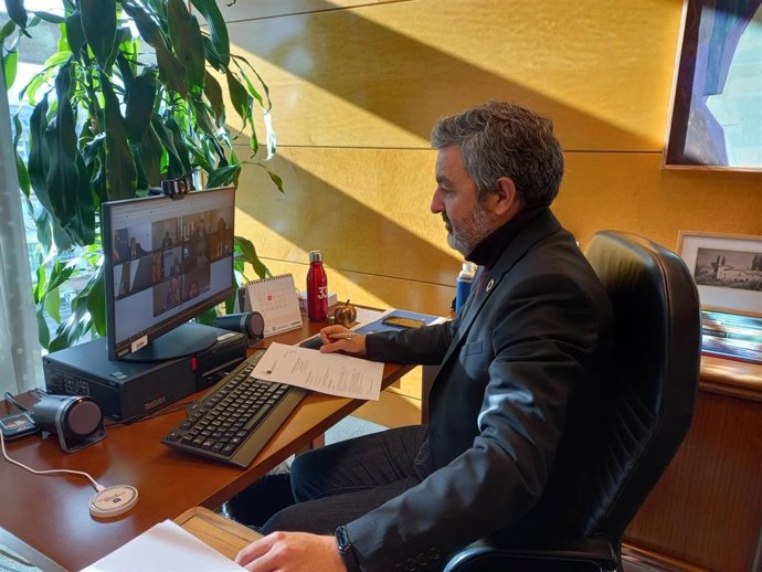 Foto Consejero Medio Rural Reuniones Política Agrícola Y Pesquera Y Conferencia Agricultura Y Desarrollo Rural