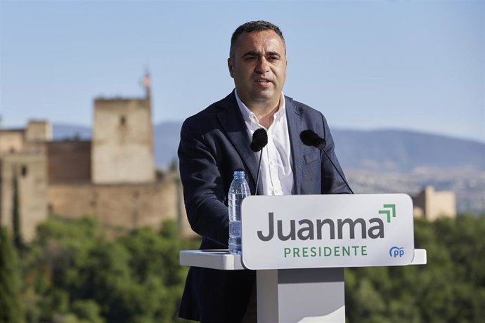 Archivo - El presidente del PP de Granada, Francisco Rodríguez, en imagen de archivo
