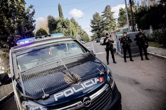 Acordonada por segunda vez la embajada de Ucrania en Madrid por un nuevo paquete sospechoso
