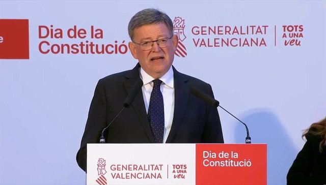Puig , en el acto conmemorativo del Día de la Constitución celebrado en Alicante,