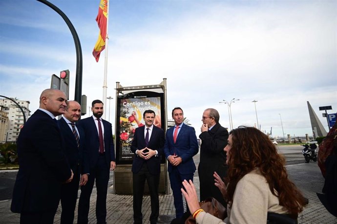 El PP de Cádiz reivindica "más unidad y más constitución" para España.