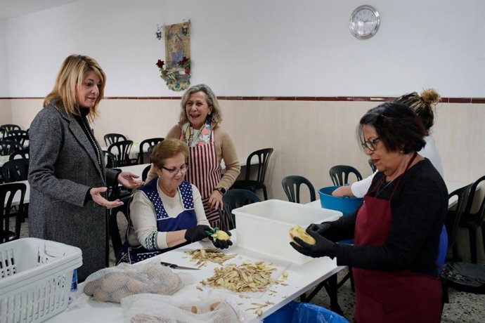 La Autoridad Portuaria de Huelva reafirma su apoyo al Comedor Social Virgen de la Cinta.