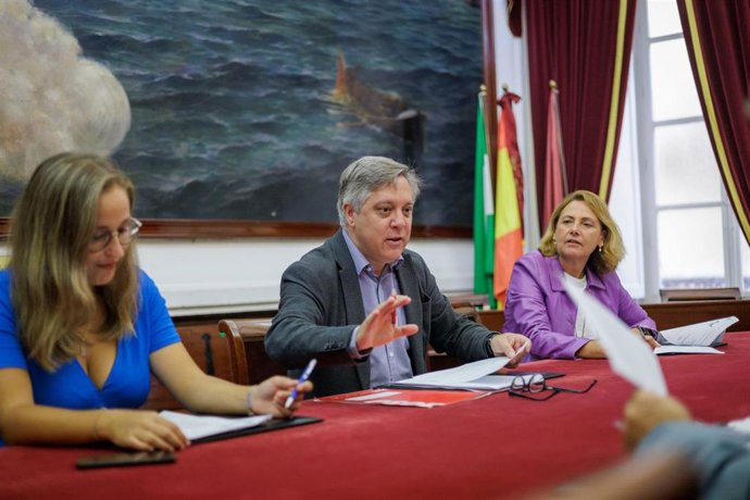 El portavoz del PSOE en el Ayuntamiento de Cádiz, Óscar Torres.