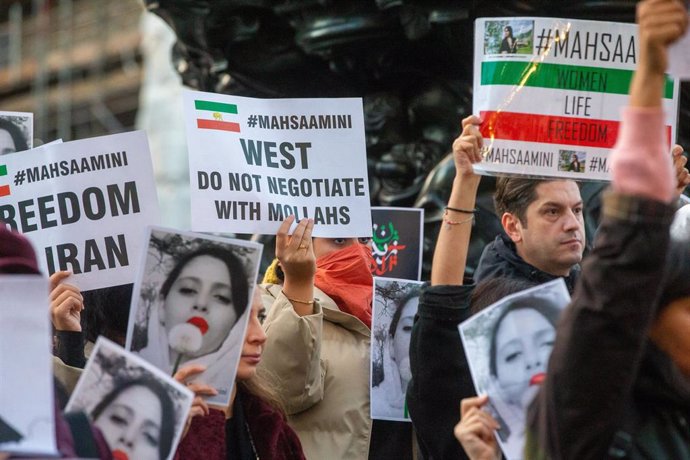 Archivo - Protesta en Londres contra el Gobierno de Irán.