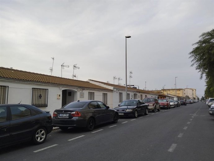 Una calle de la barriada onubense de Pérez Cubillas en una imagen de archivo.