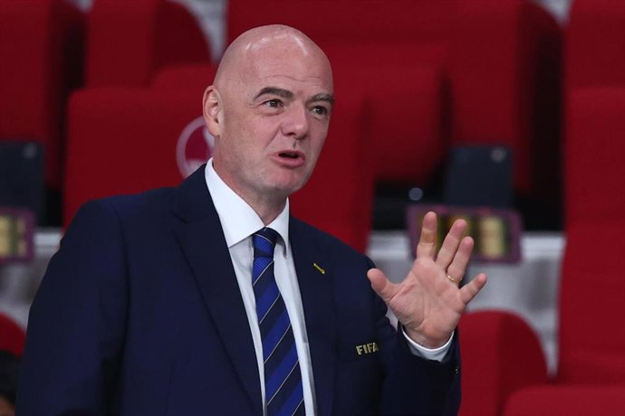 Gianni Infantino en las tribunas durante un partido del Mundial de Catar