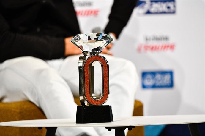 Archivo - Imagen del trofeo de la Liga Diamante de atletismo