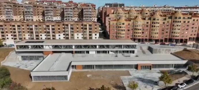 Edificio del nuevo centro multifuncional de Parquesol, en Valladolid.