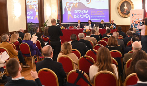 Comunicados Internacional