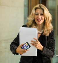 Díaz reafirma que la ley 'sí es sí' es fundamental y no se pronuncia sobre la puerta abierta por Sánchez a modificarla