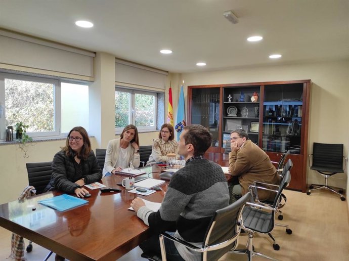 La directora de Aguas de Galicia, Teresa Gutiérrez,  este miércoles una nueva reunión de la Oficina Técnica da Seca