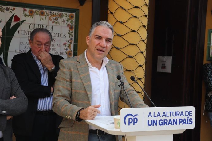El coordinador general del PP, Elías Bendodo, en Benalmádena (Málaga).