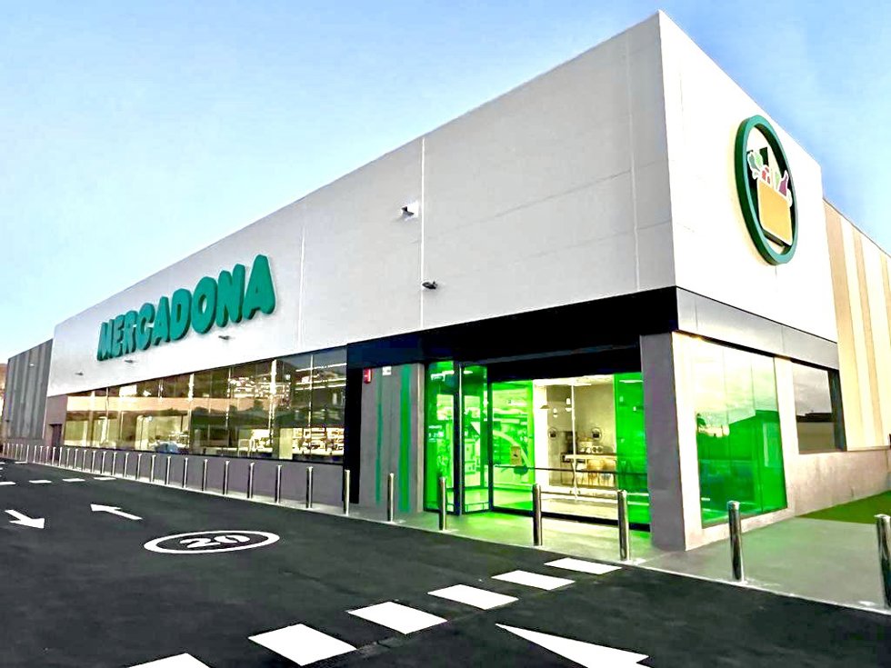 Nueva tienda eficiente de Mercadona en Puerto Lumbreras (Murcia)