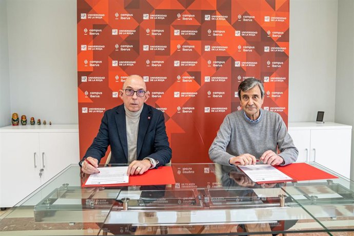 UR y Asociación Seniors Españoles para la Cooperación Técnica suscriben un convenio marco de colaboración