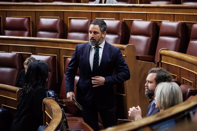 El presidente de Vox, Santiago Abascal, durante una sesión plenaria en el Congreso de los Diputados, a 1 de diciembre de 2022, en Madrid (España). El Pleno del Congreso celebra el segundo debate sobre el fin de la sedición en una semana. Si el pasado ju