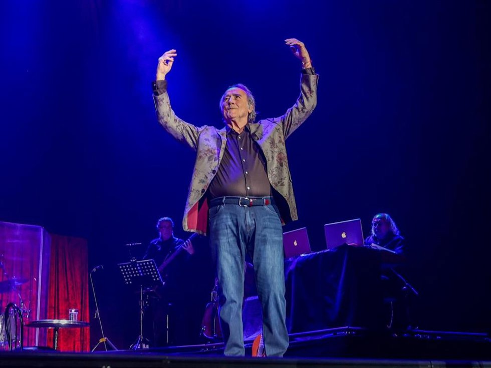 JOAN MANUEL SERRAT