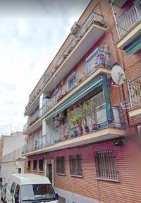 La mujer que agonizó 5 días en su casa tras negarle su marido ayuda volvió a vivir con él tras denunciarle