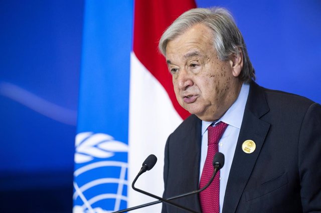 El secretario general de la ONU, António Guterres, en Egipto