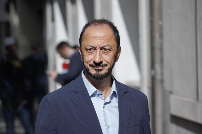 Archivo - El vicepresidente primero del Congreso de los Diputados por el PSOE, Alfonso Rodríguez Gómez de Celis