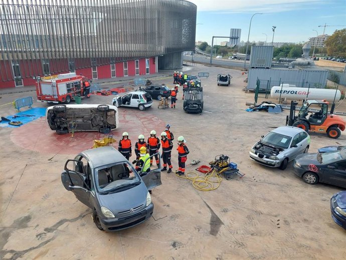 Curso de excarcelación para los Bomberos de Palma.