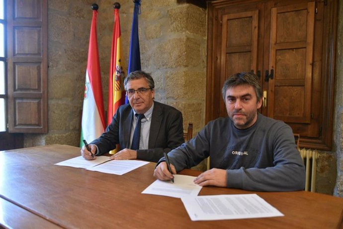 El Gobierno de La Rioja sufraga el 80%  las obras del ayuntamiento de Ollauri que será más accesible, eficiente y funcional
