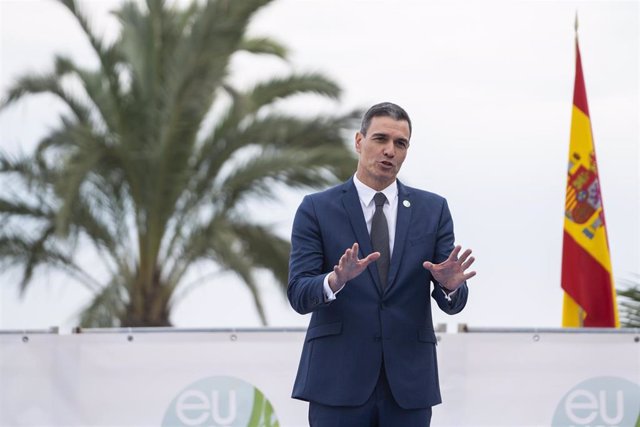 El presidente del Gobierno de España, Pedro Sánchez, preside la Cumbre EU-MED9, en la Ciudad de la Luz, a 9 de diciembre de 2022, en Alicante, Comunidad de Valencia, (España). 