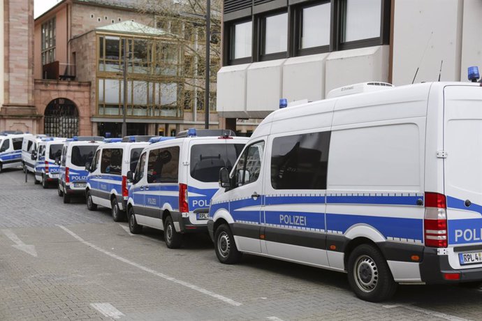 Coches de la Policía alemana en fila (Archivo)