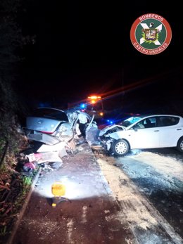 Estado de los dos coches tras la colisión