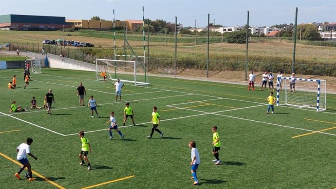 Partido de fúbol base