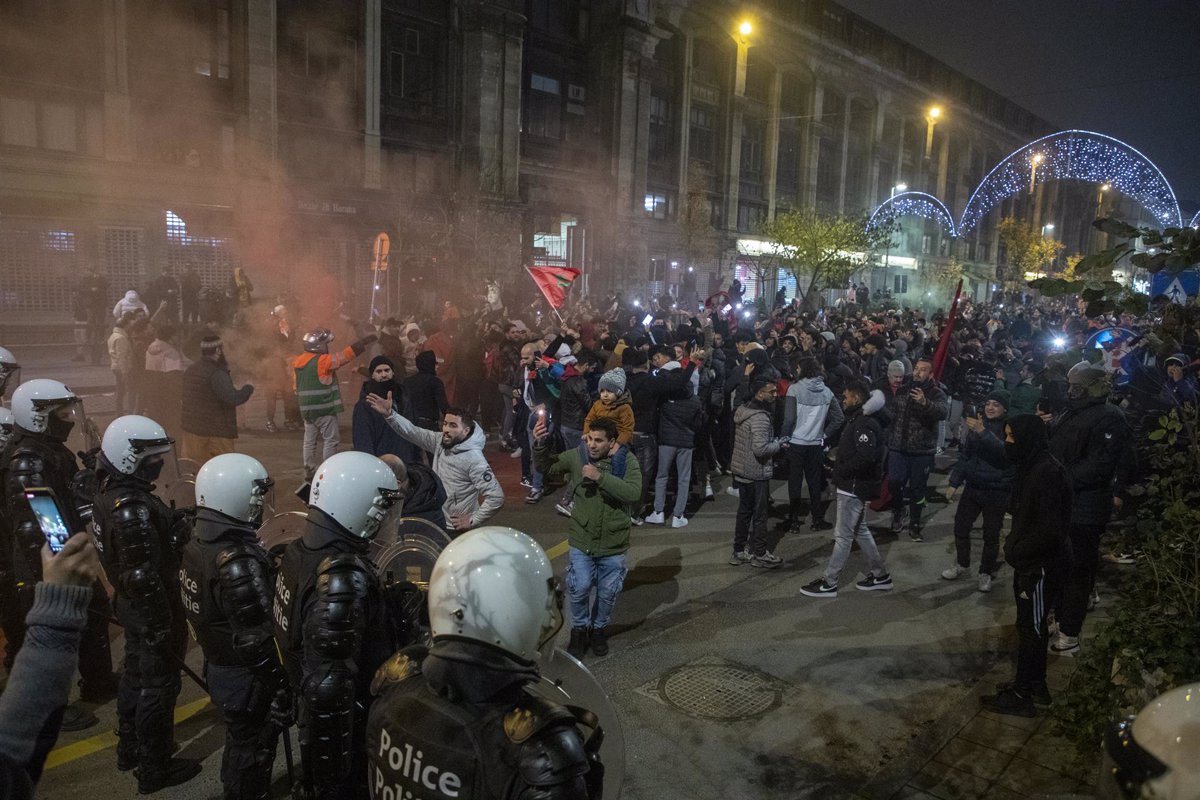 60 Detenidos En Bruselas Por Los Disturbios Tras El Pase A Semifinales De Marruecos 8356