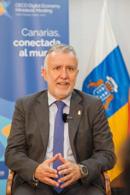El presidente de Canarias, Ángel Víctor Torres, durante la entrevista concedida a Europa Press