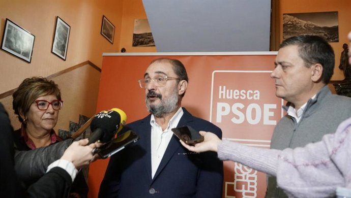 Javier Lambán, sobre el atentado de la Casa Cuartel de Zaragoza: "Los terroristas llegaron a la cima de la infamia".