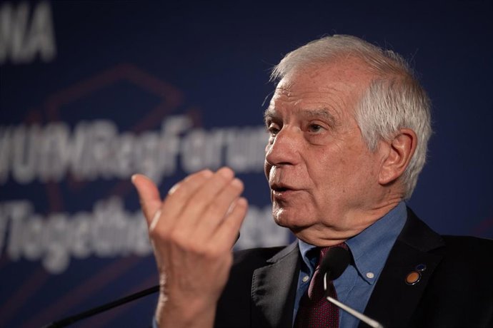 El Alto Representante de la UE Josep Borrell, interviene durante el VII Foro regional de la Unión por el Mediterráneo (UpM), a 24 de noviembre de 2022, en Barcelona (España)