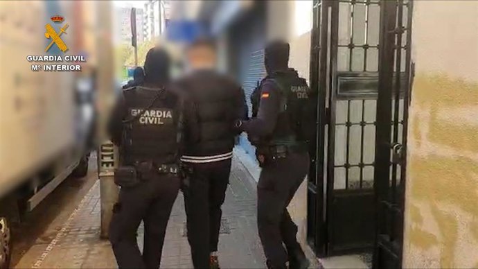 Uno de los detenidos en la operación 'Extintores'