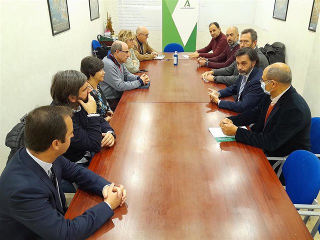 Reunión sobre las necesidades formativas en la provincia