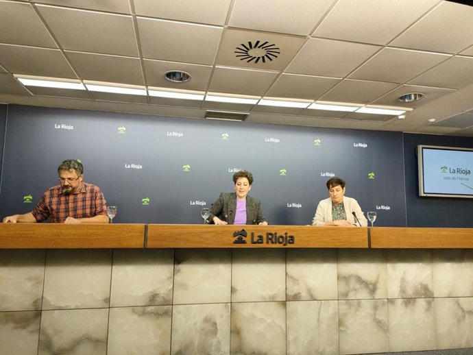 Presentación estudio sobre el trato de la administración con los extranjeros