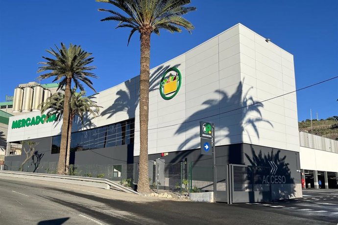 Supermercado que Mercadona ha abierto en subida a Tafira, en Barranco Seco, en Las Palmas de Gran Canaria
