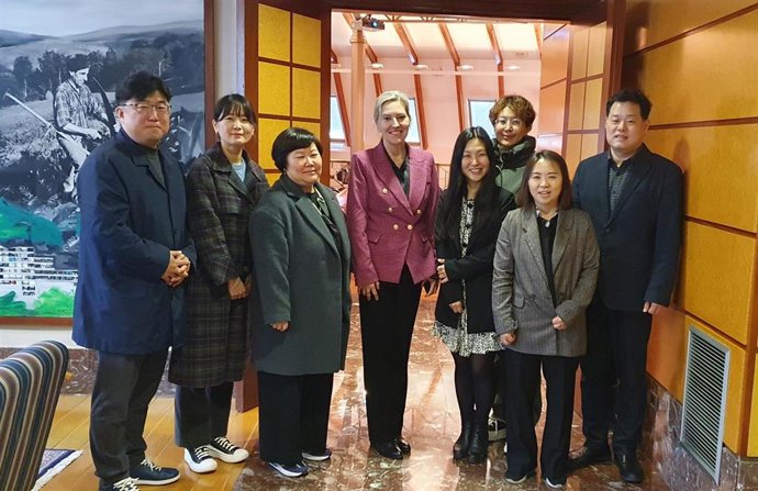 Parlamentarios de Corea del Sur visitan las Juntas Generales de Bizkaia