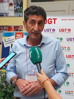 Archivo - El secretario general de UGT Huelva, Sebastián Donaire, en una imagen de archivo.
