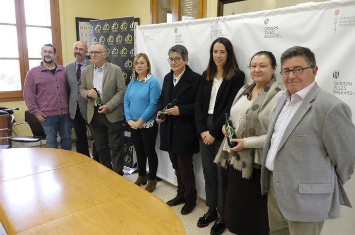 El IdISBa y la DO Oli de Mallorca firman un acuerdo de colaboración para el proyecto de investigación EndoDiet