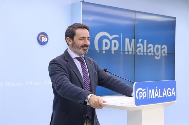 El secretario general del PP de Málaga, José Ramón Carmona.